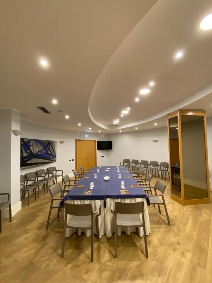 Vittoria Parc Hotel 바리 외부 사진